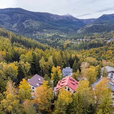 Alaska ベッド・アンド・ブレックファスト カルパッチ