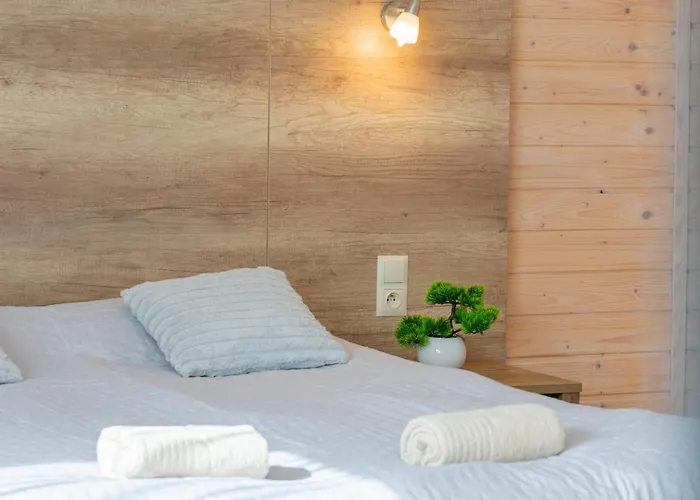 Bed & Breakfast Alaska 3*