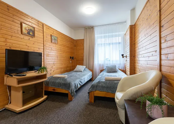 Bed & Breakfast Alaska 3*